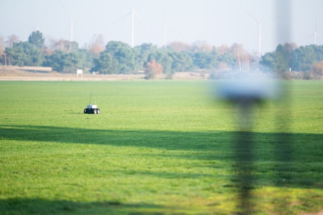 1764248758844-a5504558-627f-4687-86a0-1b6307dd8d95