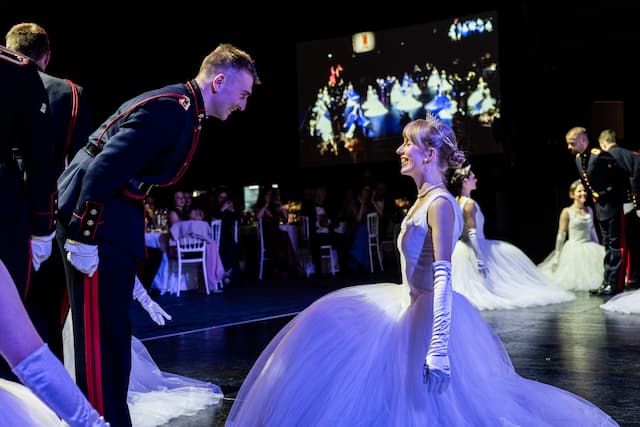 GalaBall_25-218