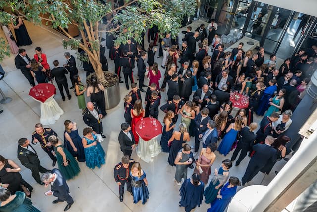 GalaBall_25-32